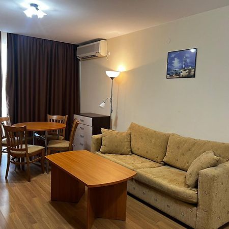 Gt Green Fort Beach Apartments Sunny Beach Ngoại thất bức ảnh